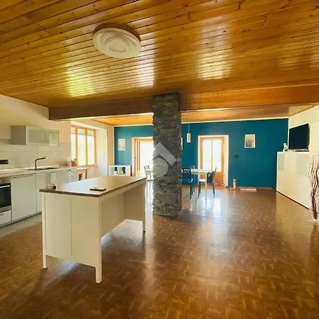 Casa 1.0 * Viù