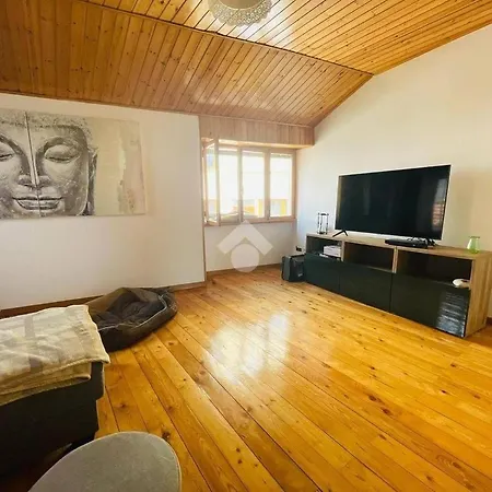 Casa 1.0 Apartment *
